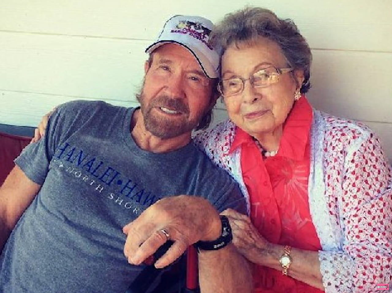 At 83, Chuck Norris wishes his mom a happy Mother's Day again with an adorable message