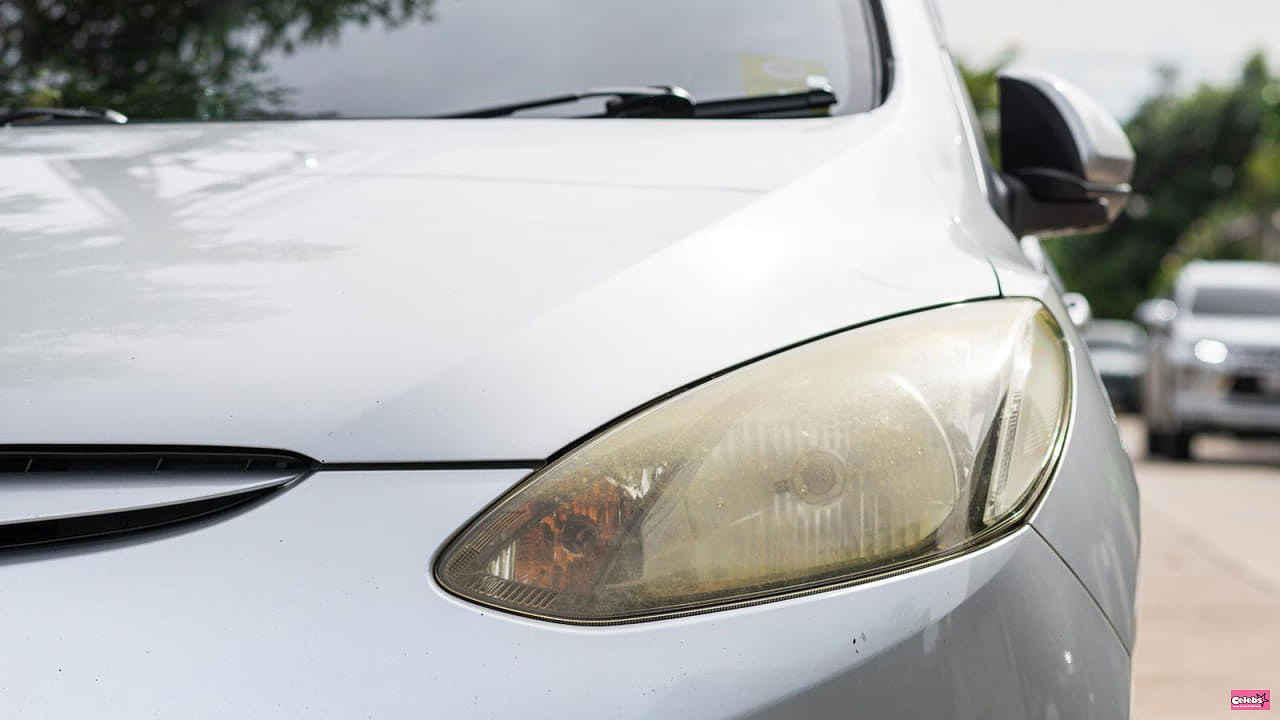How to fix your car's yellowed or cloudy headlights for 50 cents - this little-known trick