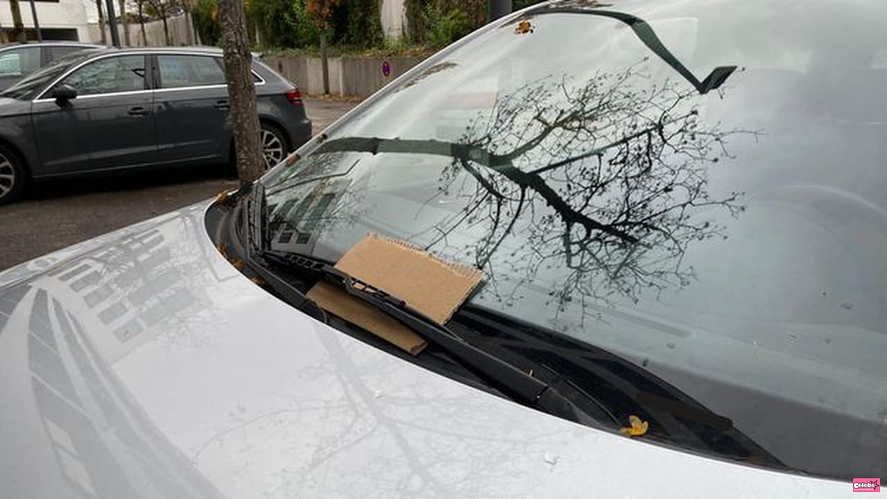 The essential winter tip: always carry a piece of cardboard in your car