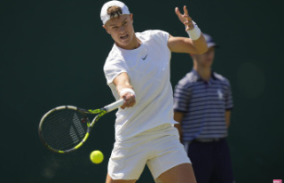 Wimbledon 2023 - LIVE: Djokovic, Murray and Swiatek,...