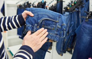 Levi's Manager Reveals How Often Jeans Should...