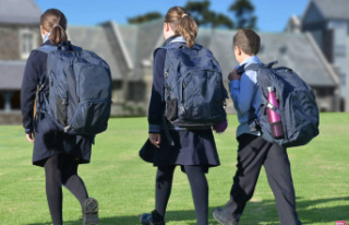 School uniform: coming soon? Cities already candidates?