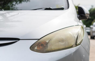 How to fix your car's yellowed or cloudy headlights...