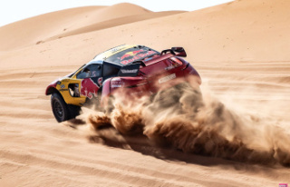 Dakar 2024: Loeb makes up time on Sainz and can still...