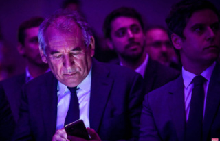 Between Bayrou, Attal and Macron, discussions that...
